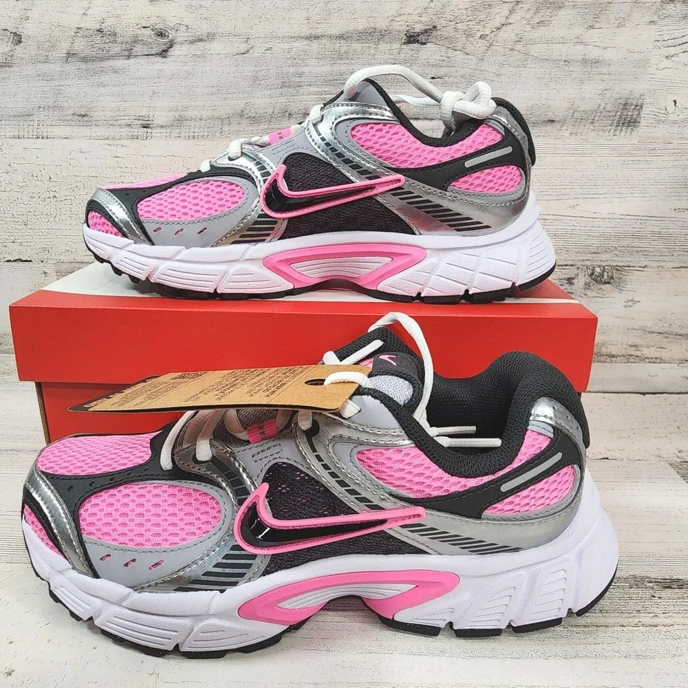 Nike V5 RNR Running Shoes Women Size 7 Pink Spell Black Silver HQ7901 601 NWB